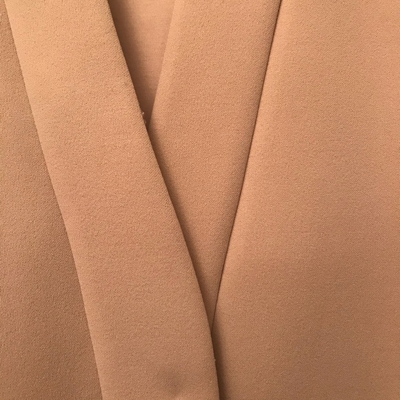 Oak and fort Beige coat - Picture 3 of 3